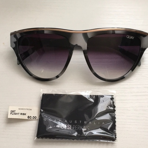 NEW QUAY AUSTRALIA 🇦🇺 “Flight Risk” sunglasses 103 - Picture 2 of 9